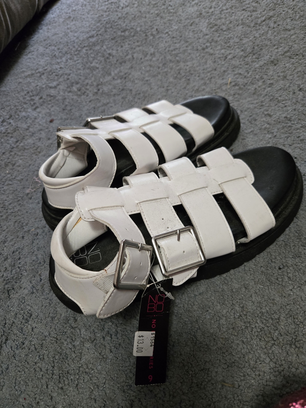 No Boundarues White Buckle Sandals